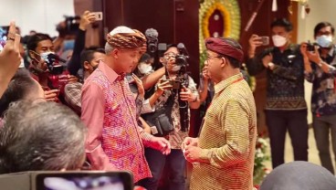 Anies dan Ganjar Ngobrol Asyik di Rakernas APPSI, Bahas Apa?