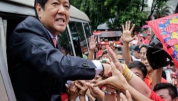 Menang Telak! Anak 'Diktator' Ferdinand Marcos Dipastikan Geser Duterte 