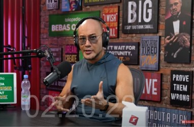 Ini Alasan Deddy Corbuzier Minta Maaf dan Take Down Video Podcast Bersama Ragil Mahardika