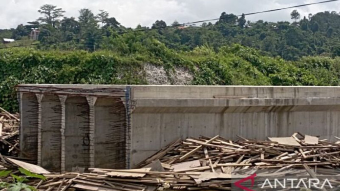 Perpanjangan Landasan Bandara Rendani Manokwari Digulirkan
