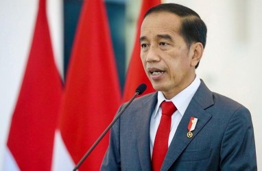 Jokowi: Kelompok Rentan Wajib Pakai Masker di Luar Ruangan