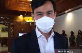 Minta Warga Solo Tak Tergesa Lepas Masker, Gibran: Tunggu Instruksi!