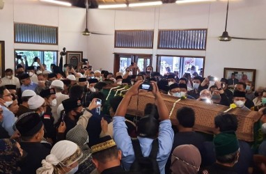 Eks Menperin Saleh Husin Puji Semangat Fahmi Idris