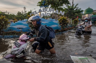 Motor Anda Terendam Banjir Rob, Ini yang Harus Dilakukan