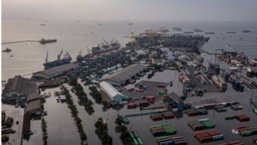 Banjir Rob, Terminal Peti Kemas Semarang Kembali Beroperasi