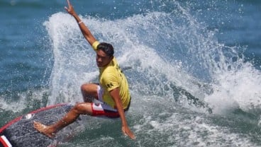 Wow Mantap! Peselancar Indonesia Rio Waida Juara Sydney Surf Pro 2022 