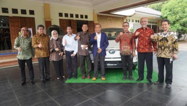 Toyota Boyong Produk BEV dan HEV Masuk Kampus, Dorong Sinergi Triple Helix