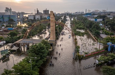 Banjir Rob, Bea Cukai Tanjung Emas Percepat Pelayanan Peti Kemas 