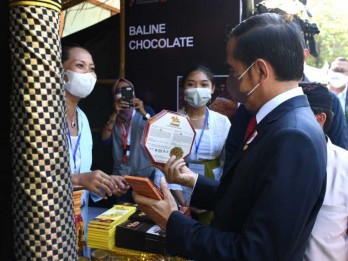 Jokowi Tinjau Rumah Resiliensi Indonesia di Pameran Adexco 2022