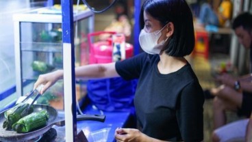 Menikmati Hangatnya Nasi Bakar Buatan Ex-Personil JKT48 di Johar Baru