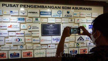 Sri Mulyani: Tata Kelola dan Kompetensi SDM Industri Asuransi Perlu Diperbaiki