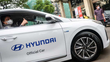 KENDARAAN BEKAS : Pasar Mobil Listrik Masih Mini
