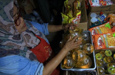 Minyak Goreng Curah Subsidi Berakhir Hari Ini, Segini Harganya di Pasar