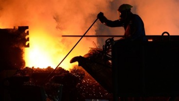 Jaga Operasi Smelter, Energy Watch Minta Pemerintah Jamin Serapan Hilir