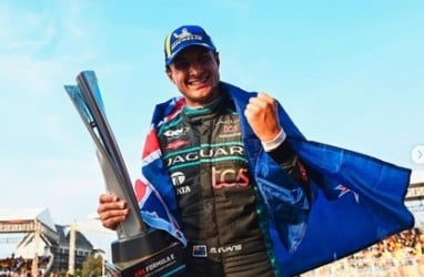 Menang di Formula E Jakarta, Mitch Evans: Terimakasih Indonesia!