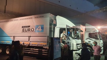 Gunakan Cairan Ini, Truk Mercy-Daimler Axor Euro 4 Efektif Tekan Emisi