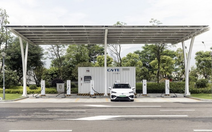5 Industri Produsen Baterai Mobil Listrik Terbesar di Dunia. LG dan CATL yang Investasi di Indonesia Masuk Loh!