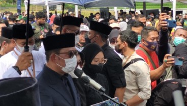 Di Depan Makam Eril, Ridwan Kamil Ungkap Beratnya Menunggu 14 Hari