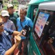 BRI Hadirkan Transaksi QRIS untuk Angkot di Padang