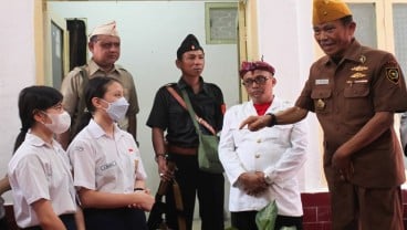 Warisi Apinya, Jangan Abunya, Pesan dari Sekolah Kebangsaan Surabaya