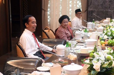 Airlangga Bocorkan Bahasan saat Makan Siang dengan Jokowi, Apa Saja?