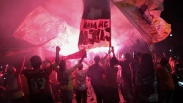 Piala Presiden 2022 Terancam Tidak Bisa Digelar di GBLA Jika Ada yang Menyalakan Flare