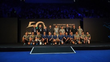 50 Tahun Kerja Sama PBSI-Yonex, Taufik Hidayat Main Ganda dengan Kevin Sanjaya