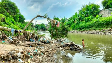 Air Sungai Deli Terkontaminasi Mikroplastik 233 Partikel per 100 Liter