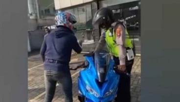 Viral Pria Beli Motor Langsung Ditilang di Depan Dealer, Ini Fakta Sesungguhnya