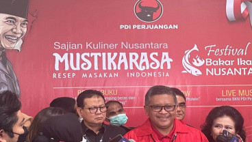Hasto Bantah Pertemuan Politik Ganjar dan Ketum Demokrat AHY