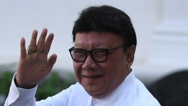 Tjahjo Kumolo, dari Ketua RT hingga Tangan Kanan Presiden