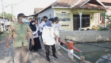 Batang Kaji Pembangunan Tanggul Laut Atasi Rob