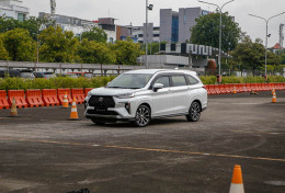 Persaingan LMPV Makin Ketat, Paket Produk Hingga Layanan Purnajual Menentukan