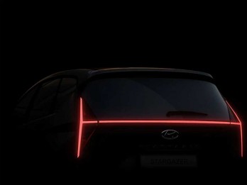 Mengintip Kelebihan Hyundai Stargazer: Penguasa Baru di Segmen LMPV?