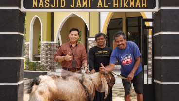 Jelang Idul Adha, PNM Serahkan Bantuan Hewan Qurban di Purwokerto