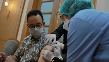 Vaksin Booster Covid-19 Bakal Jadi Syarat Mobilitas, Begini Respons Anies