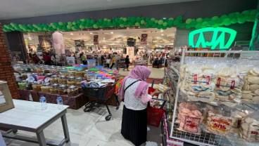 Peritel Lokal Andalkan Lini Bisnis Supermarket