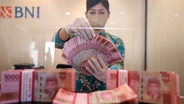 Rupiah Dibuka Naik ke Rp14.976, Manfaatkan Pelemahan Dolar AS