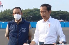 Jokowi dan Ma'ruf Amin Salat Iduladha di Istiqlal, Anies di JIS. Kok Gak Bareng?