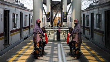 Jumlah Penumpang KRL Awal Pekan Ini Turun, KCI Sediakan 1.081 Perjalanan Per Hari