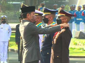 Pesan Jokowi untuk Perwira TNI dan Polri: Harus Tegas Hadapi Krisis!
