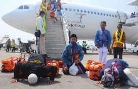 Wamenag Lepas Keberangkatan Kloter Pertama Jemaah Haji Pulang ke Tanah Air