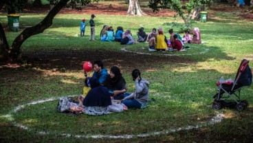 Pemkot Bandung Pastikan Taman Kota dalam Kondisi Terpelihara