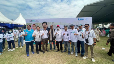 PT PP (Persero) Bersama PNM dan Kementerian BUMN Gelar Pasar Rakyat