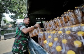 2.200 Dus Migor Curah 12 Liter Disebar ke Seluruh Kecamatan di Kota Bandung