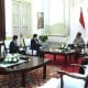 Jokowi Terima Kunjungan Menlu Vietnam, Bahas Perdagangan hingga ZEE