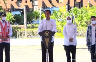 Resmikan Bandar Udara Komodo, Jokowi: Labuan Bajo Paket Lengkap!