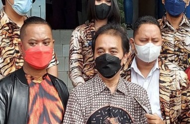 Roy Suryo Tersangka Meme Candi Borobudur Mirip Wajah Jokowi