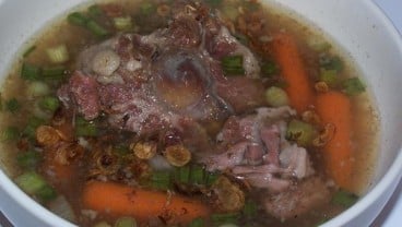 Resep Hari Ini: Sop Buntut Gurih Menggoda