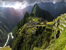 Sejarah 24 Juli, Kota Inca Machu Picchu Ditemukan
